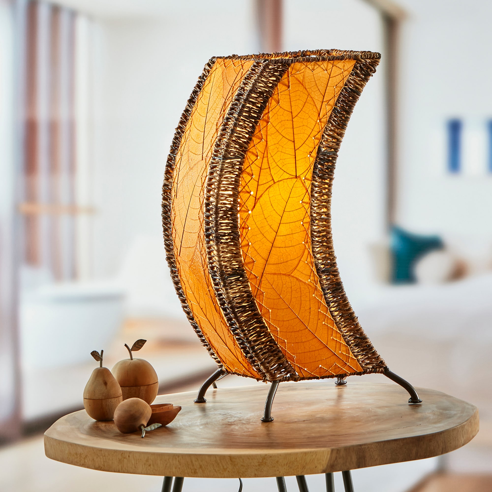 566-o-sq-lifestyle C Shape Table Lamp