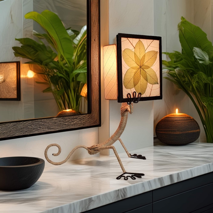 Enlightened Gecko Table Lamp Green <br>(Item # 305 t g)