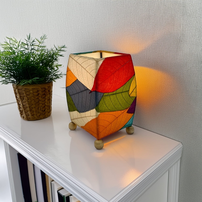 Mini Square Cocoa Leaf Table Lamp Multi Color <br>(Item # 377 m)