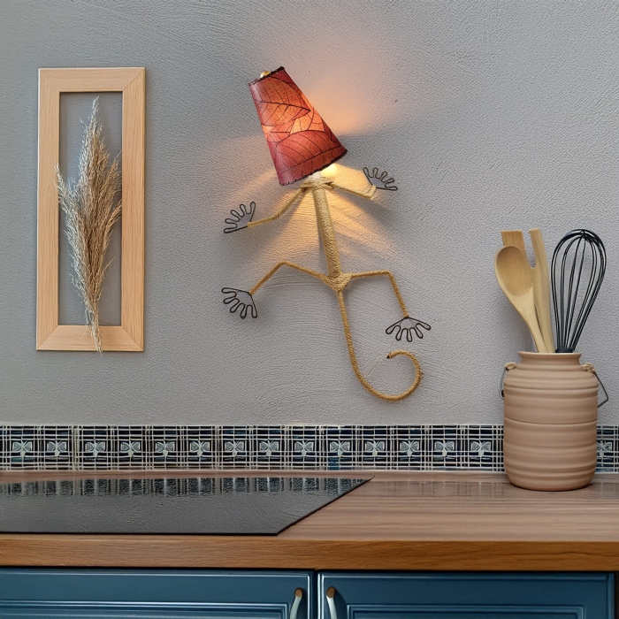 Gecko Wall Lamp Combo Purple <br>(Item # 396 xp)