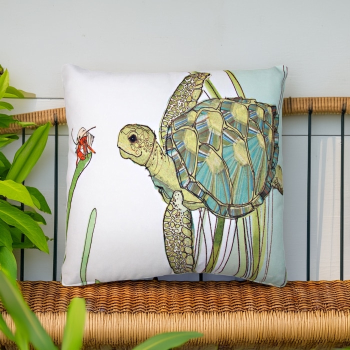 Outdoor Pillow Sea Turtle 18x18 <br>(Item # rr502lcs)
