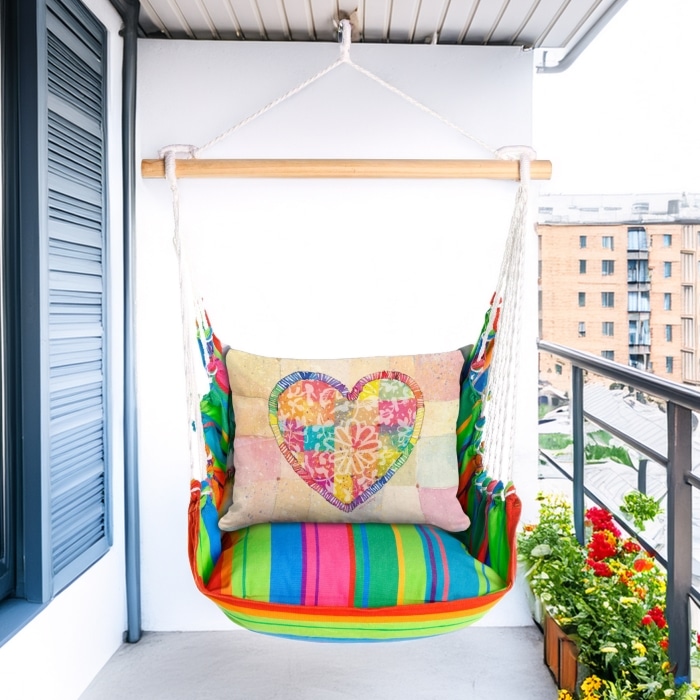 Swing Set 4 piece - Le Jardin Nouveau w/ Colorful Heart <br>(Item # sws-ljn-rr2503)
