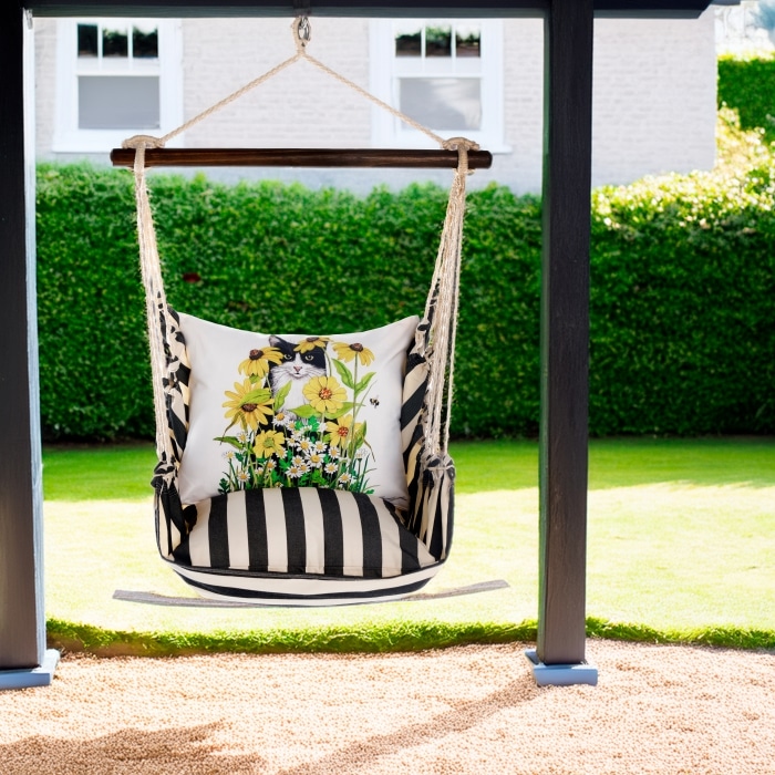 Swing Set 4 piece - True Black Stripe w/ Cat with Daisies <br>(Item # sws-tb-mlt2502)